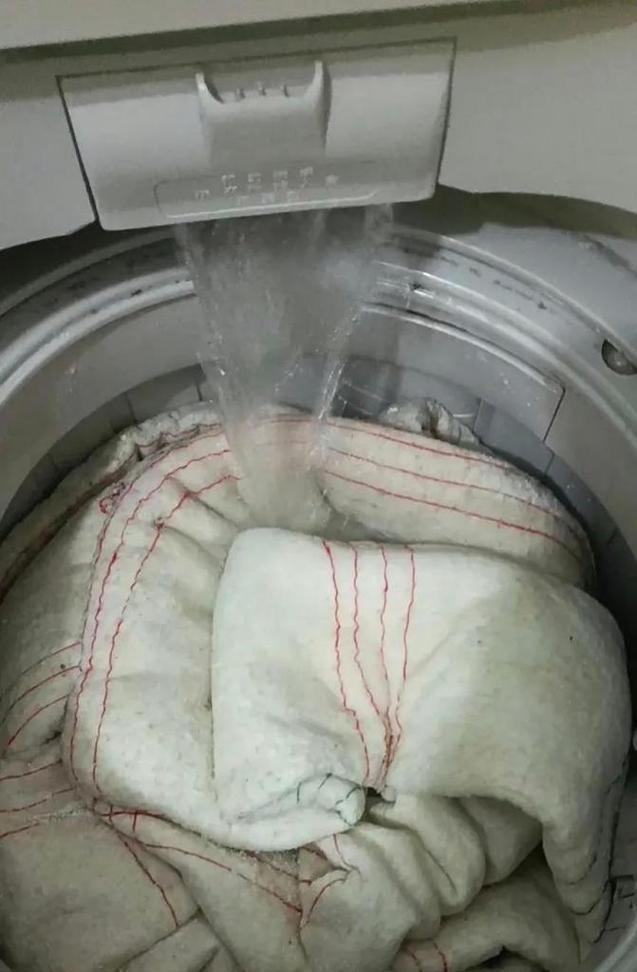 洗衣机洗床单被褥的正确模式是什么？  第1张