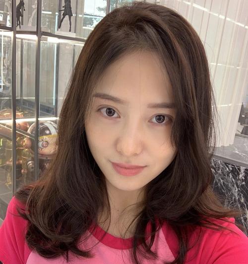相机照片怎么p图美颜？p图美颜的正确方法是什么？  第1张