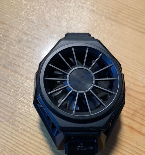 手机瓶子散热器的正确使用方法是什么？使用中应注意哪些问题？  第1张