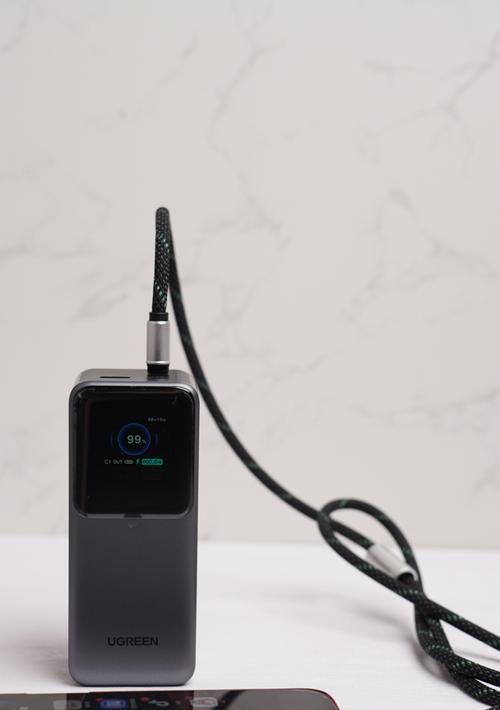 手机挂绳带充电器使用方法？如何正确充电？  第3张