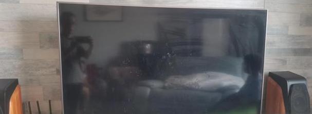 电视黑屏的原因及解决办法（探究电视突然黑屏但有声音的情况及解决方法）  第2张