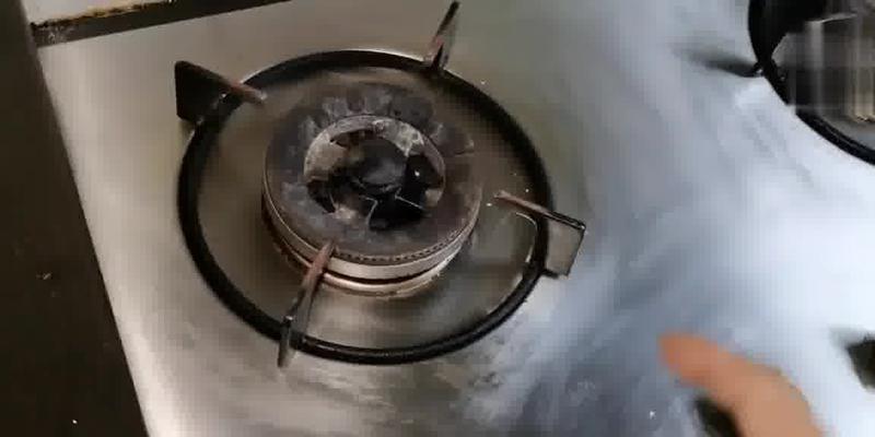 消毒柜灯管不亮的解决方法（故障排查及常见修复技巧）  第1张