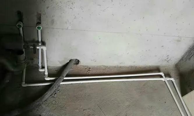 热水器排线修复方法（了解修复热水器排线的步骤及技巧）  第3张