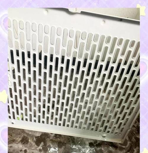 如何清洗油烟机网（简单易行的方法让你的油烟机网焕然一新）  第1张