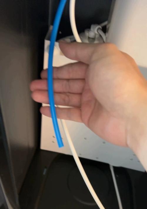 解决净水器水管上水慢的问题（为什么净水器水管上的水流变慢）  第3张